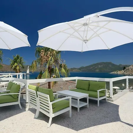 Hotel Poseidon Boutique And Yacht Club