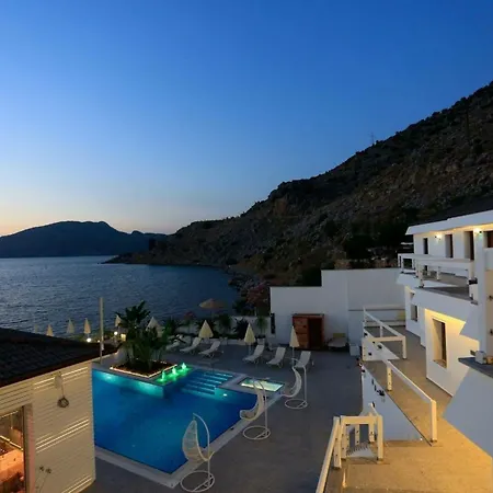 Hotel Poseidon Boutique And Yacht Club 4*